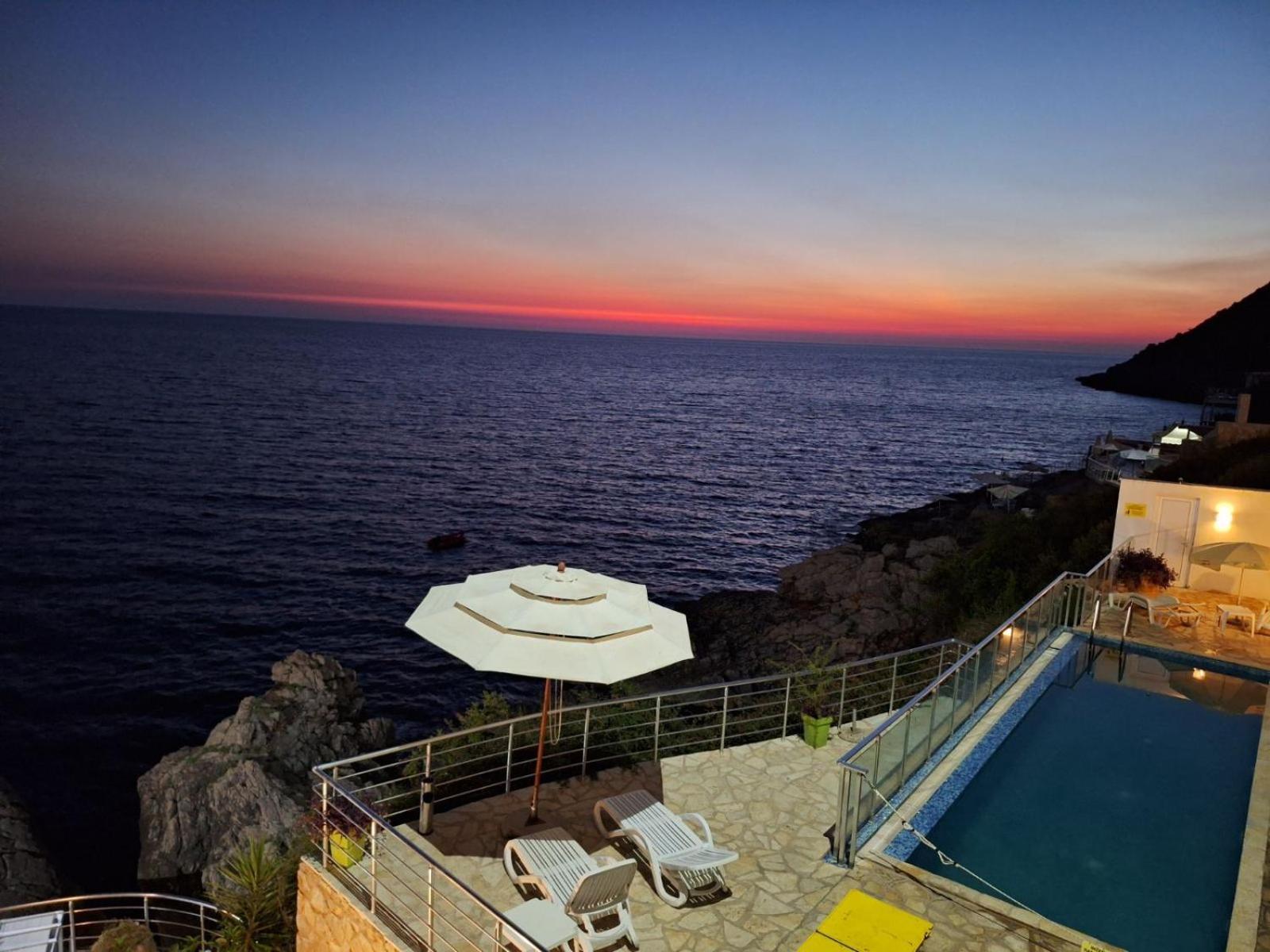 Paradise Beachfront View 1 Bar Exterior foto