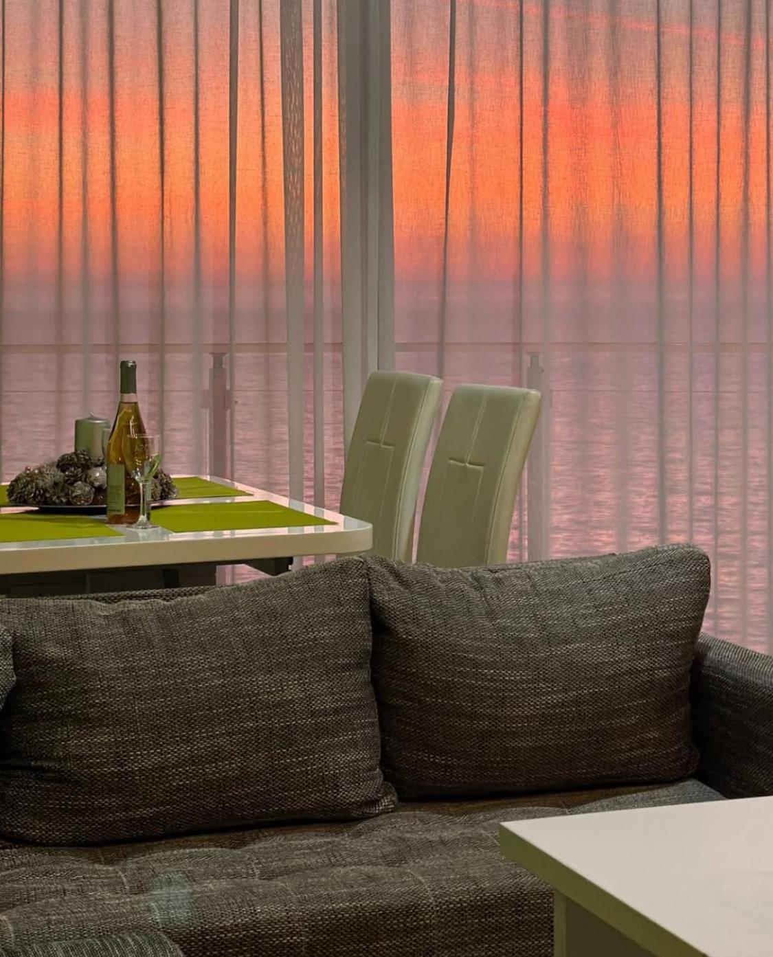 Paradise Beachfront View 1 Bar Exterior foto